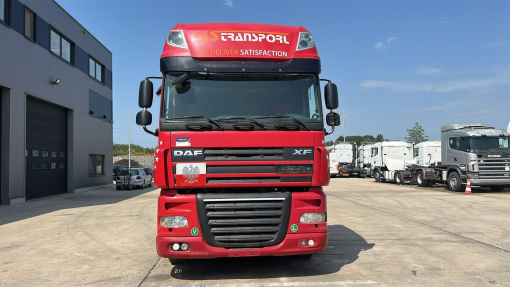 DAF--105 XF 460