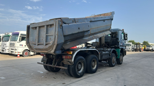 Mercedes-Benz--Actros 4143