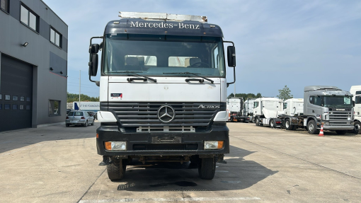Mercedes-Benz--actros 4140