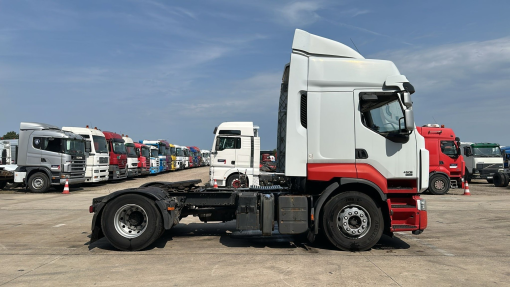 Renault--Premium 450 DXI