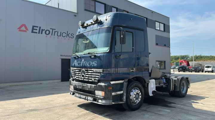 Mercedes-Benz--Actros 1835