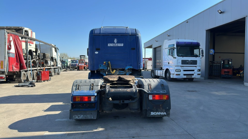 Scania--124-420