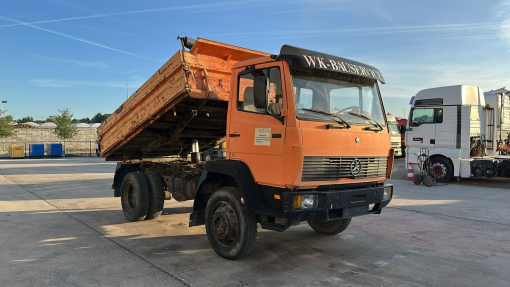 Mercedes-Benz--SK 914