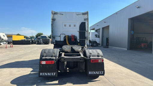 Renault--Premium 450 DXI