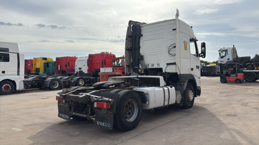 Volvo--FH 12.420
