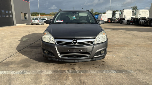 Opel-Astra-