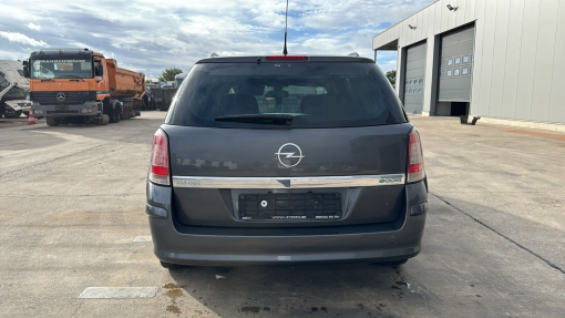 Opel-Astra-