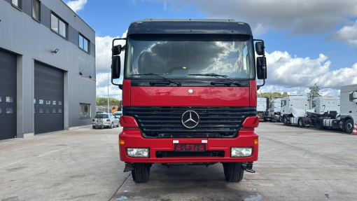 Mercedes-Benz--Actros 1840