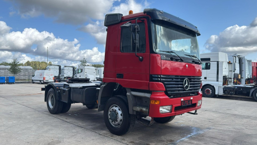 Mercedes-Benz--Actros 1840