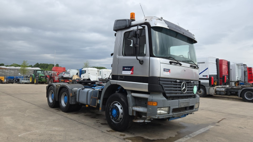 Mercedes-Benz--actros 2643