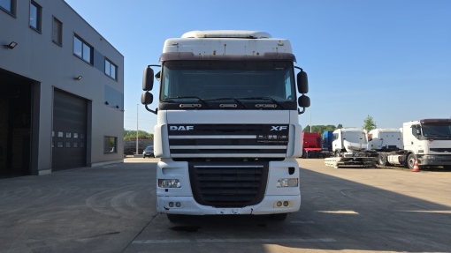 DAF--XF 105.410