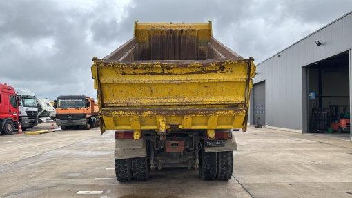 Mercedes-Benz--ACTROS 2640