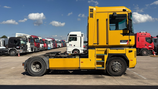 Renault--AE 440 Magnum E-tech