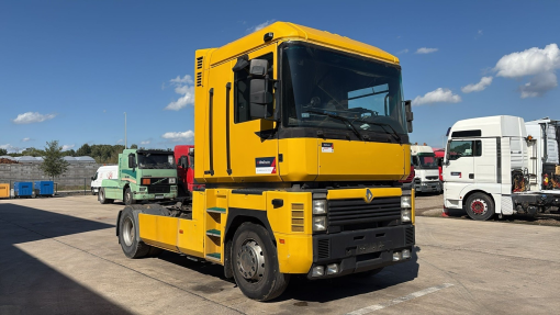 Renault--AE 440 Magnum E-tech