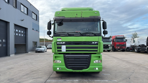DAF--105 XF 460
