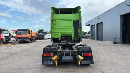 DAF--105 XF 460