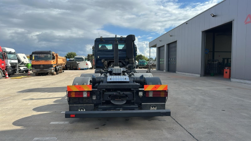 Mercedes-Benz--actros 2541