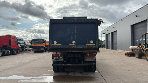 Mercedes-Benz--Actros 4143