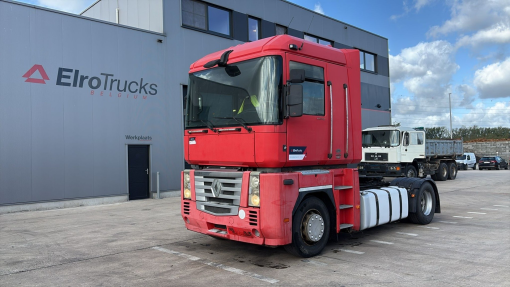 Renault  MAGNUM 460