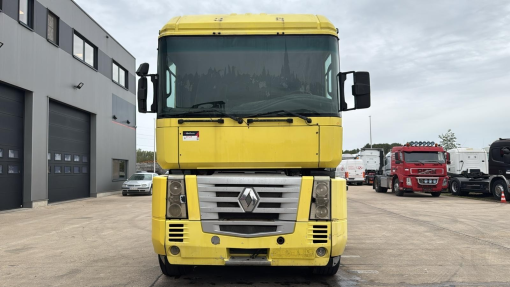 Renault--AE 440 Magnum E-tech