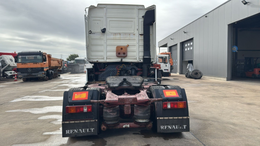 Renault--Magnum AE 420