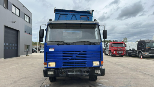Volvo--FL 12.380