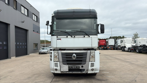 Renault--Magnum 480