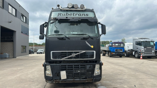 Volvo--FH 440