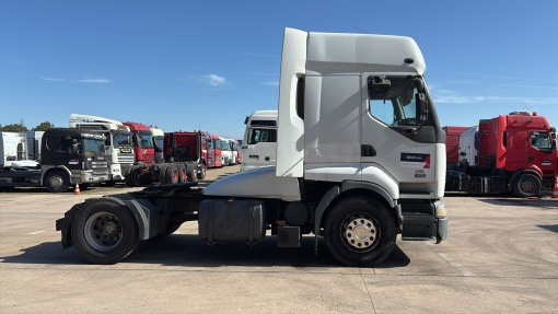 Renault--Premium 420