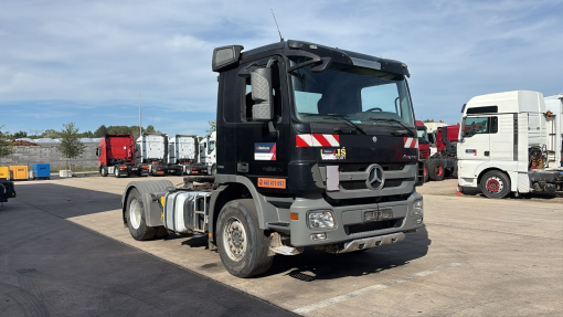 Mercedes-Benz--Actros 1841