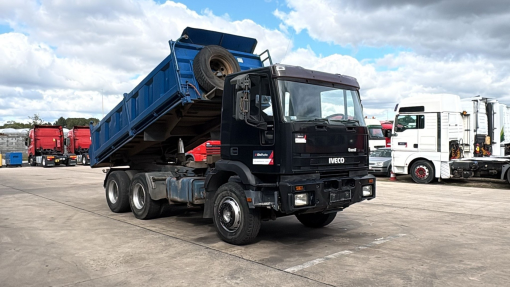 Iveco--Eurotrakker 260 E 34