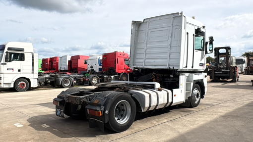 Renault--AE 440 Magnum E-tech