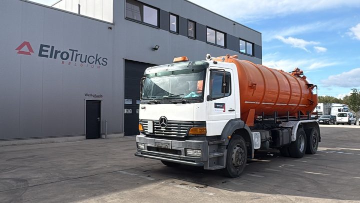 Mercedes-Benz--Atego 2528