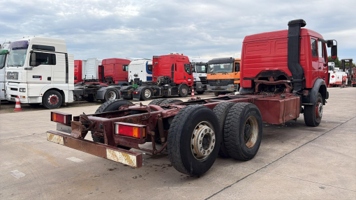 Mercedes-Benz--SK 2233