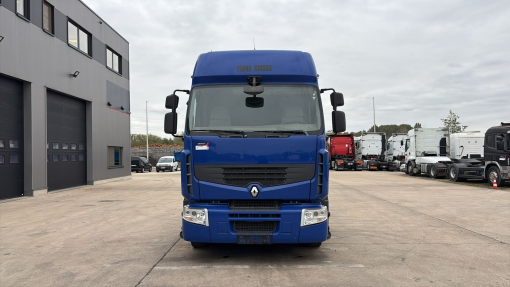 Renault--Premium 450 DXI