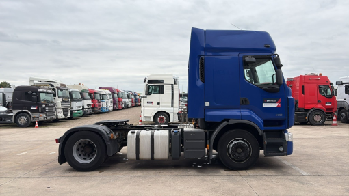 Renault--Premium 450 DXI