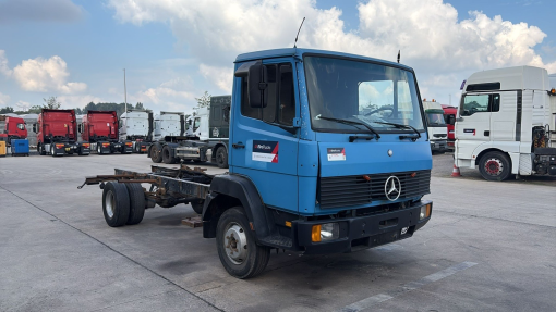Mercedes-Benz--SK 914