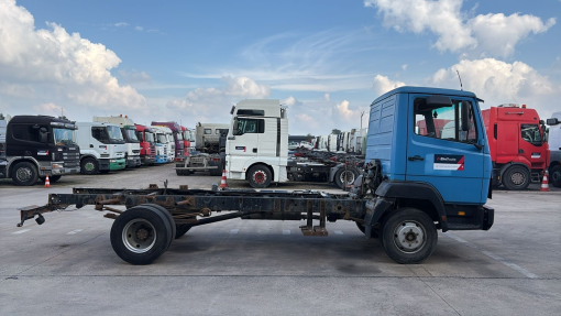 Mercedes-Benz--SK 914