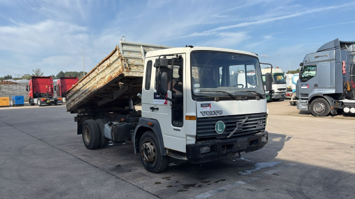 Volvo--FL 6 - 8