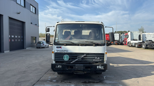 Volvo--FL 6 - 8