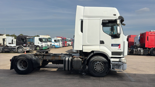 Renault--Premium 440 DXI