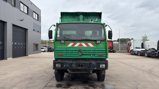 Renault--G 300 MAXTER