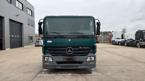 Mercedes-Benz--Actros 1841