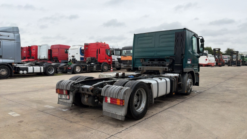 Mercedes-Benz--Actros 1841