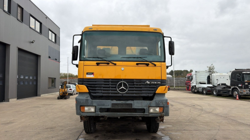 Mercedes-Benz--actros 4140