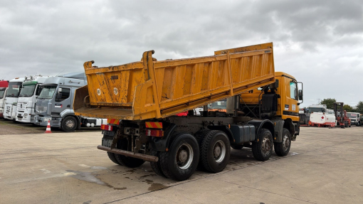 Mercedes-Benz--actros 4140