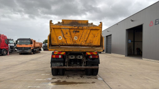 Mercedes-Benz--actros 4140