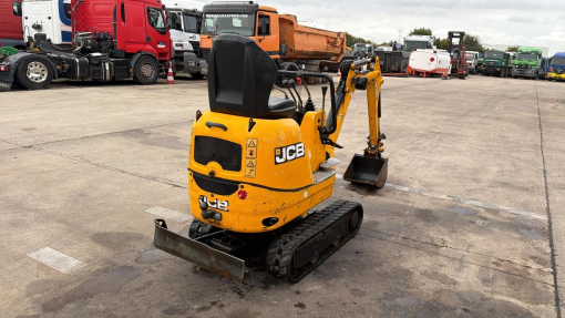 JCB--8008