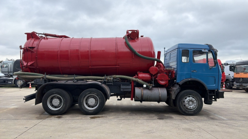 Mercedes-Benz--SK 2626