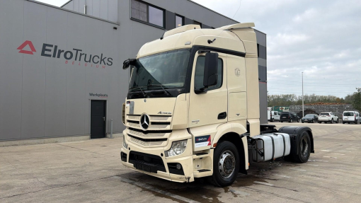 Mercedes-Benz  Actros 1845